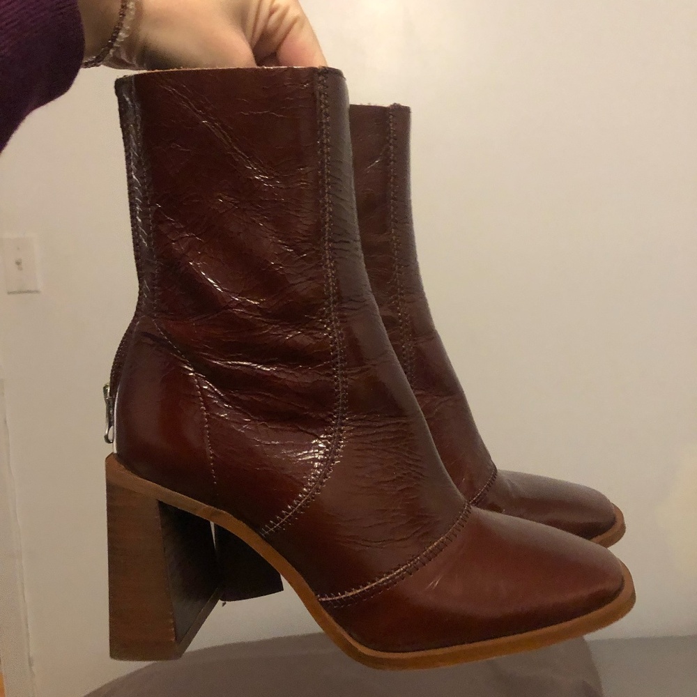 new heeled boots size 36 L'intervalle